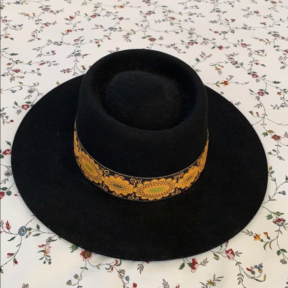 Lolita boater hat